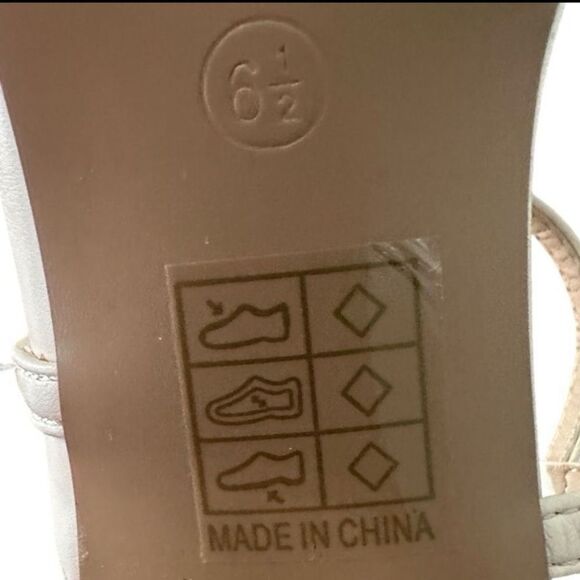 New Journee Galvin Pump Sandals Bone Color Pointed Toe Block Heels Women’s 6.5 - Picture 9 of 9